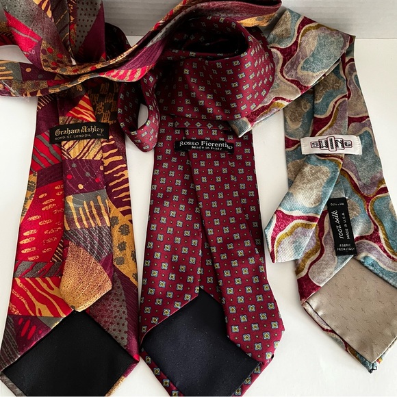 3 ASSORTED MODISH TIES - Picture 3 of 6